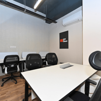 coworking spaces in Chennai below ₹7000